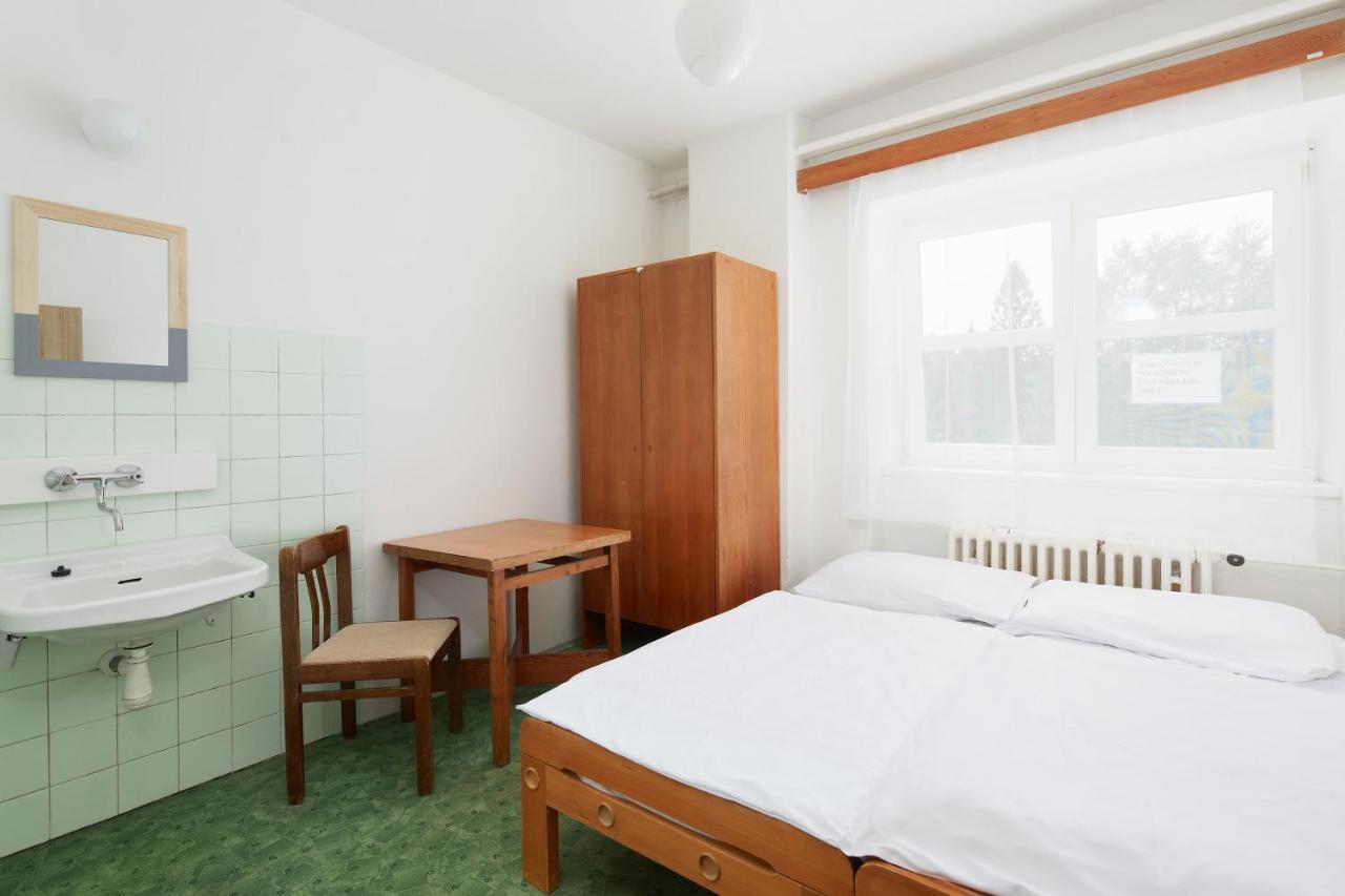 Hotel Medlov Depandance Frysava ภายนอก รูปภาพ